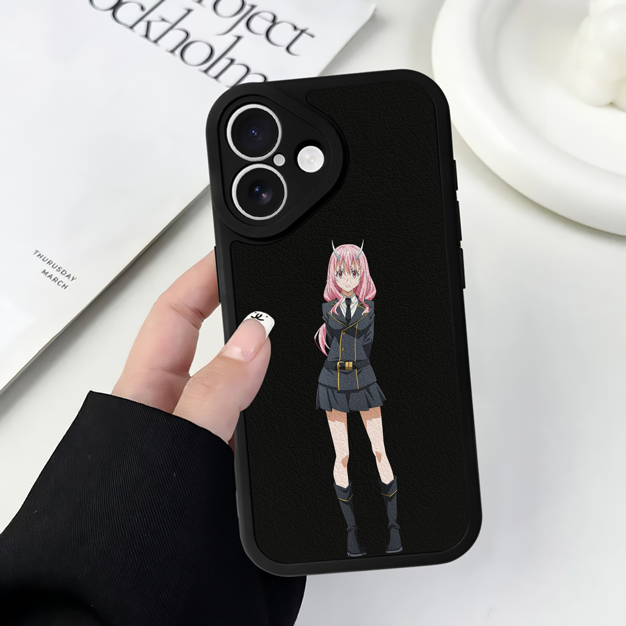 （画像用） 転スラ Regarding Reincarnated to Slime 【iPhone 16シリーズ対応】シリコンスマホケース（レザー調） 材質：シリコン